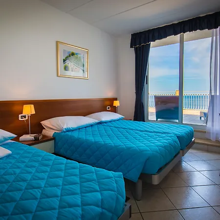 Курортний комплекс Splendid 3*