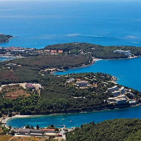 Splendid Pula