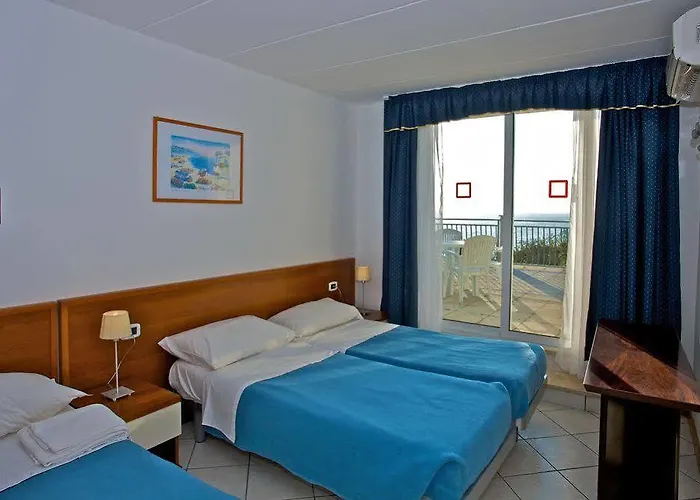 Üdülőközpont Splendid